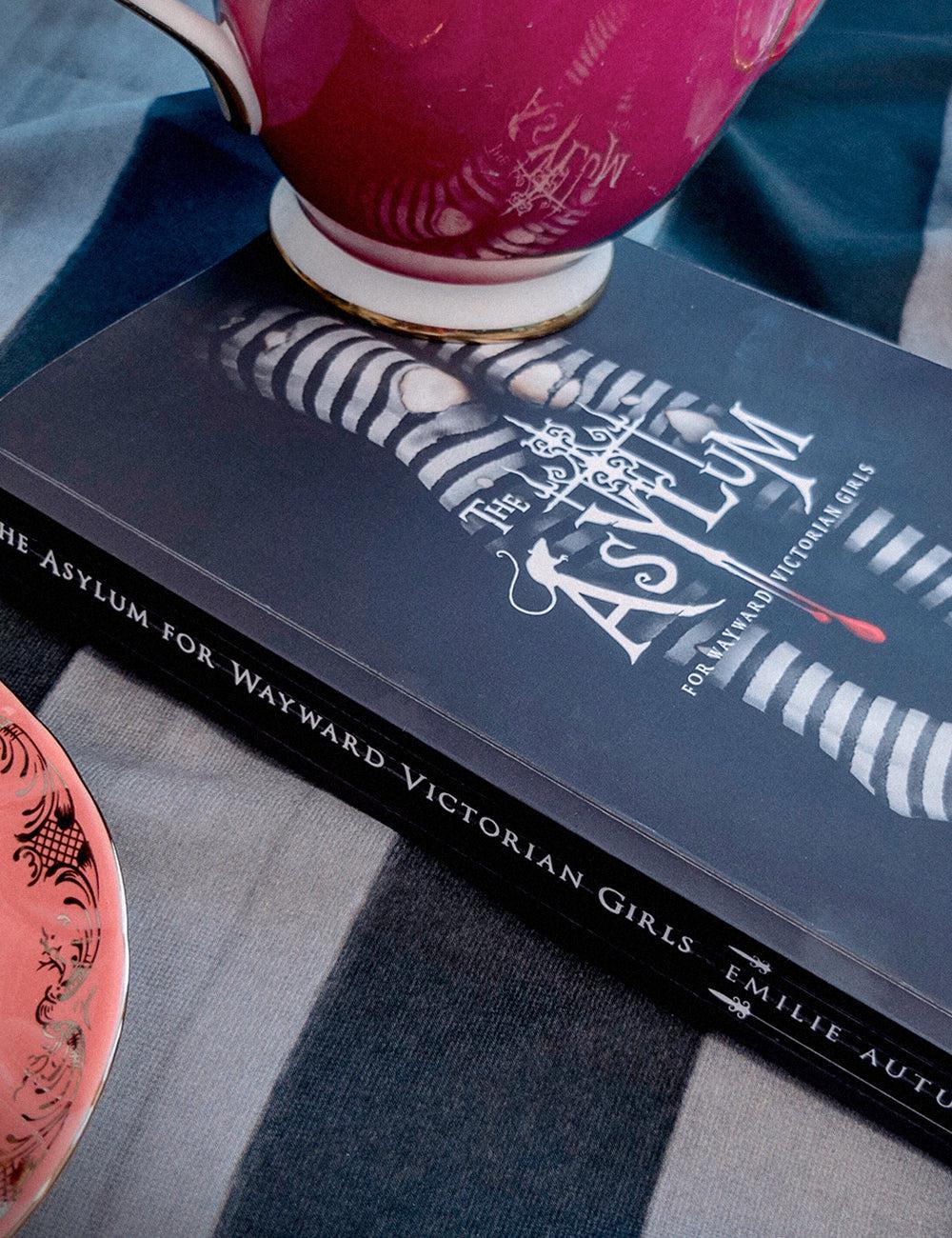 The Asylum for Wayward Victorian Girls | Paperback